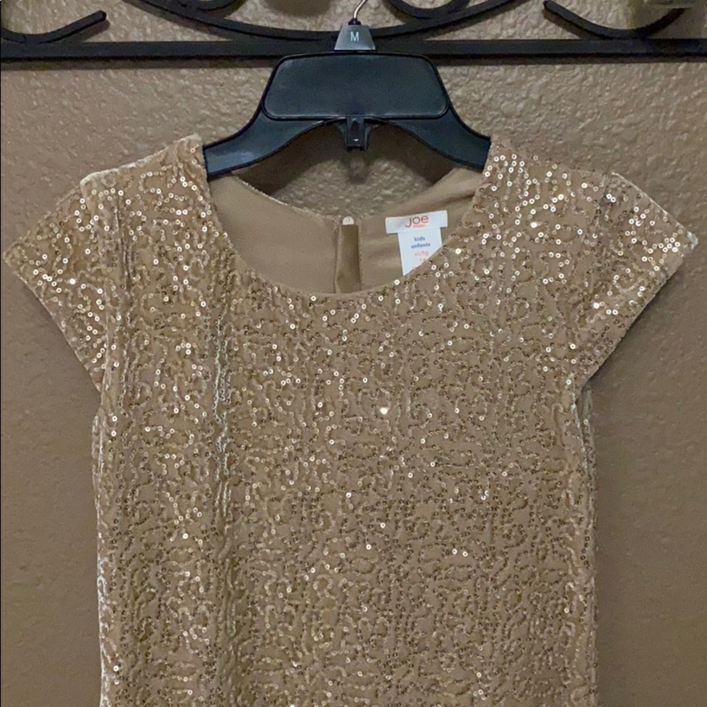 Dress - Picture 2 of 5